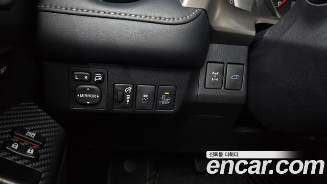 Toyota RAV4 2014 — photo 23