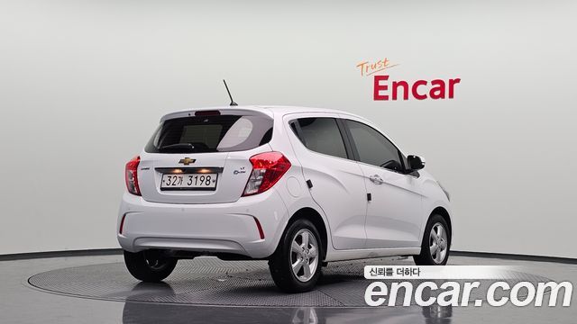 Chevrolet Korea Spark 2017 — photo 2
