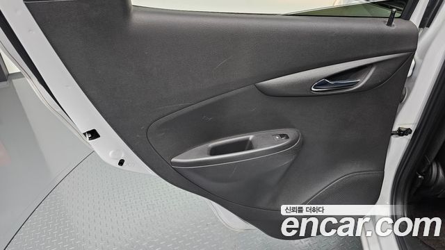 Chevrolet Korea Spark 2017 — photo 15