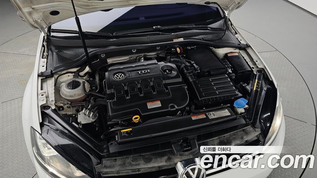 Volkswagen Golf 2015 — photo 6