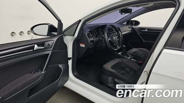 Volkswagen Golf 2015 — photo 13