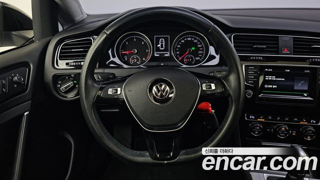Volkswagen Golf 2015 — photo 19