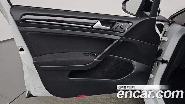 Volkswagen Golf 2015 — photo 14