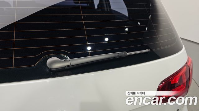 Volkswagen Golf 2015 — photo 32
