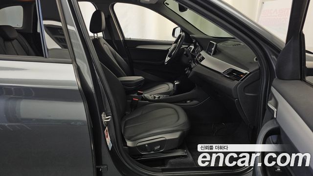 BMW X1 2017 — photo 11