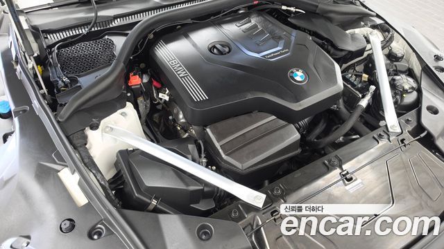 BMW Z4 2025 — photo 6
