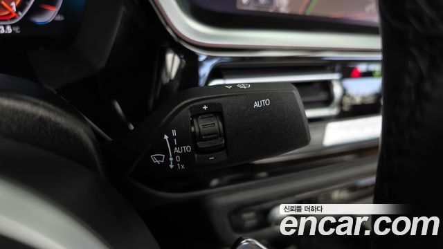BMW Z4 2025 — photo 25