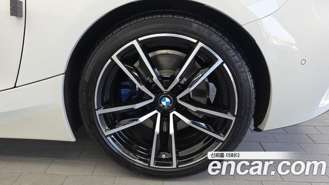BMW Z4 2025 — photo 7
