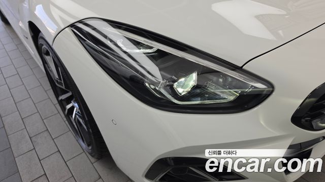 BMW Z4 2025 — photo 8