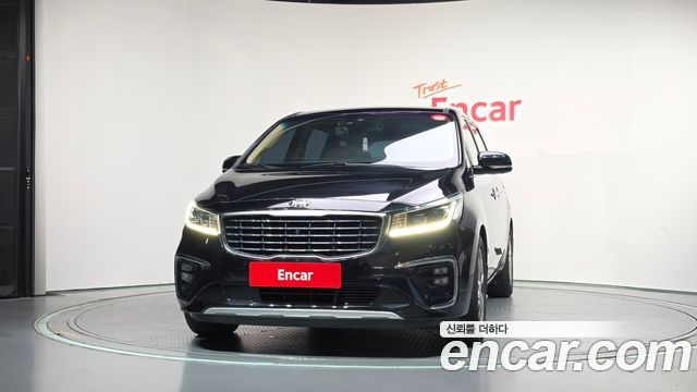 Kia Canival 2019 — photo 3