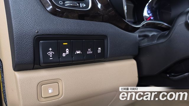 Kia Canival 2019 — photo 22