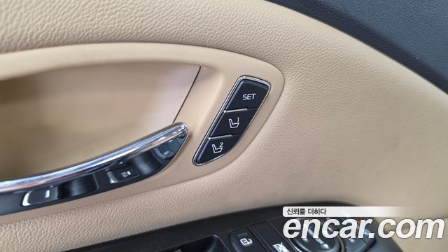 Kia Canival 2019 — photo 33