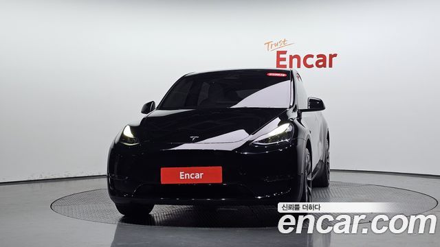 Tesla Model Y 2024 — photo 3