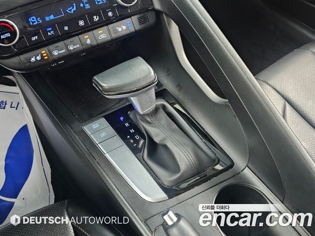 Hyundai AVANTE 2023 — photo 11