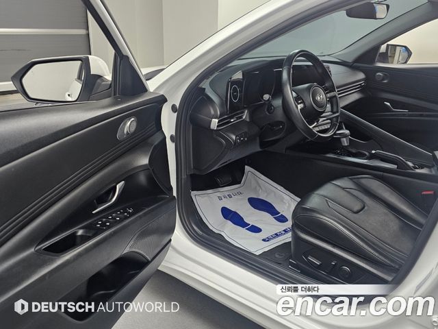 Hyundai AVANTE 2023 — photo 16