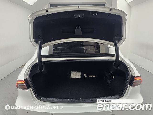 Hyundai Grandeur 2023 — photo 20