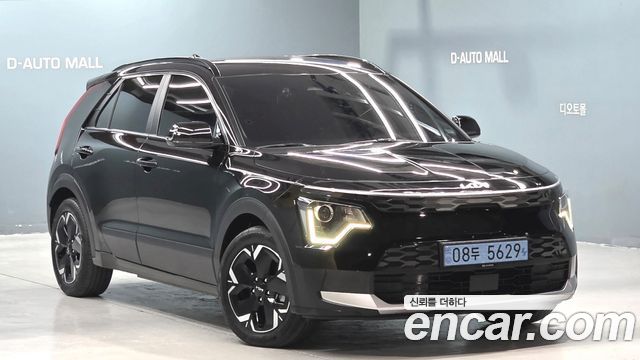 Kia Niro 2023 — photo 2