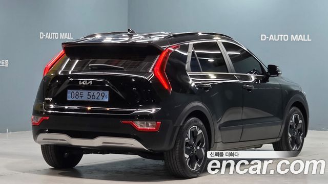 Kia Niro 2023 — photo 3