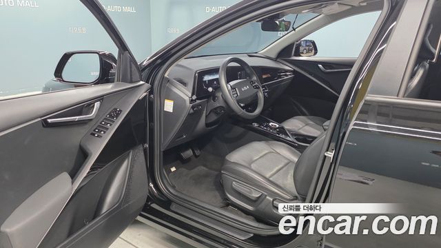 Kia Niro 2023 — photo 11