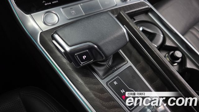Audi A6 2020 — photo 12