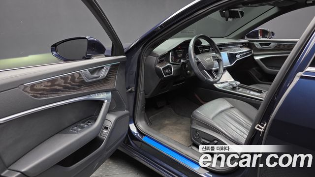 Audi A6 2020 — photo 13