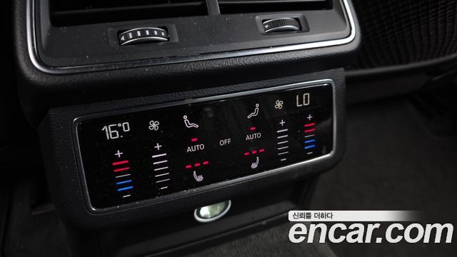 Audi A6 2020 — photo 25