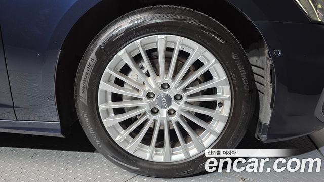 Audi A6 2020 — photo 7