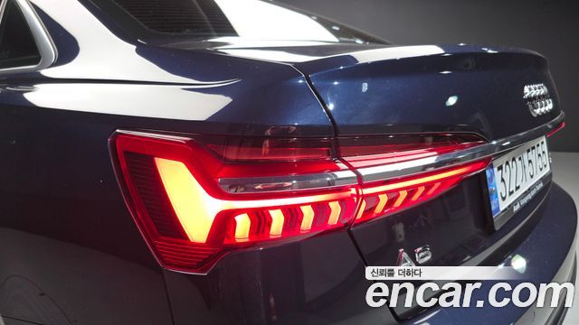 Audi A6 2020 — photo 9