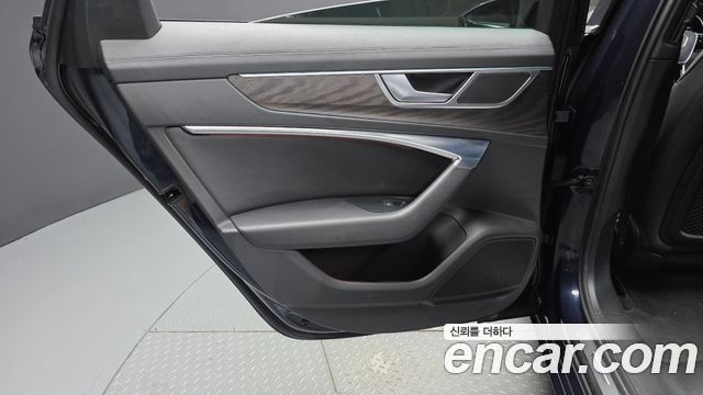Audi A6 2020 — photo 15