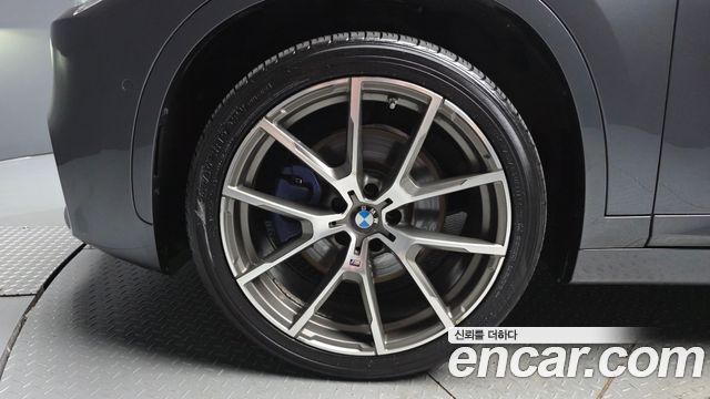BMW X1 2017 — photo 5