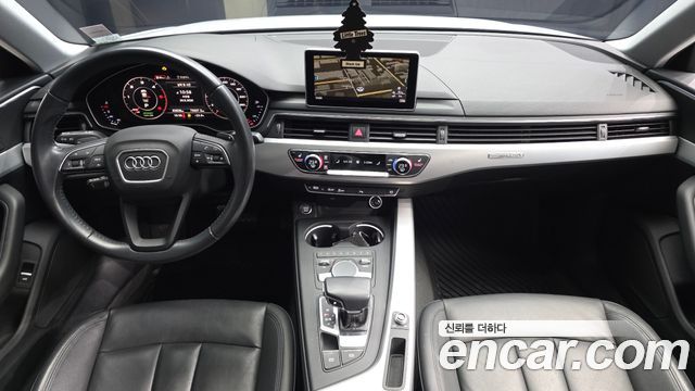 Audi A4 2018 — photo 7