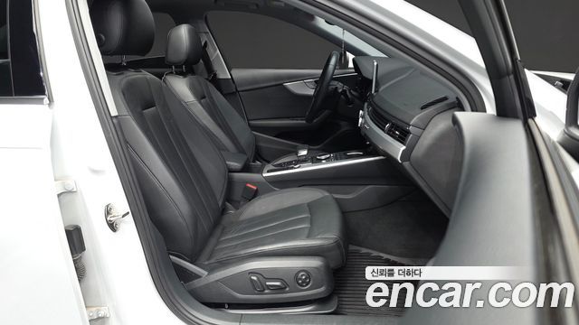 Audi A4 2018 — photo 11