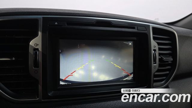 Kia Sportage 2016 — photo 14