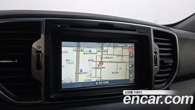 Kia Sportage 2016 — photo 15