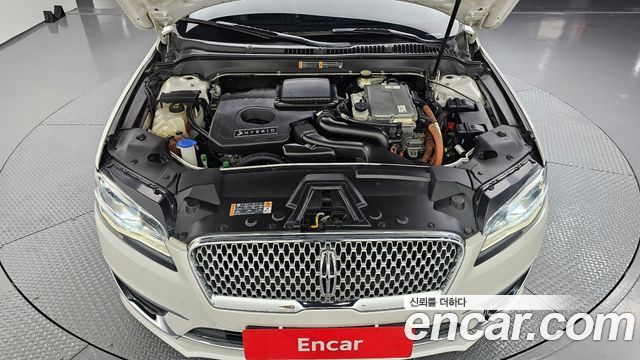 Lincoln MKZ 2017 — photo 6