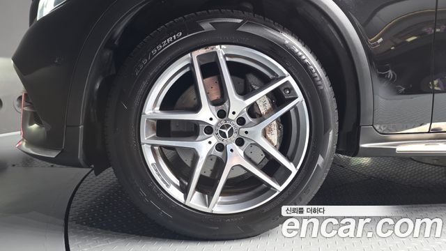 Mercedes-Benz GLC-Class 2018 — photo 5