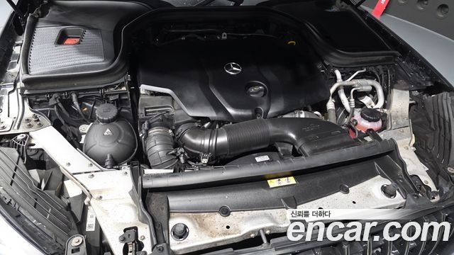 Mercedes-Benz GLC-Class 2018 — photo 6