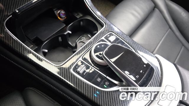 Mercedes-Benz GLC-Class 2018 — photo 27