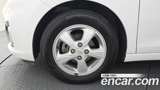 Chevrolet Korea Spark 2019 — photo 5