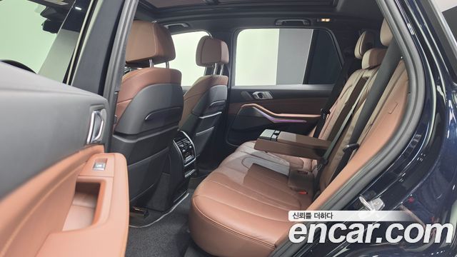 BMW X5 2019 — photo 32