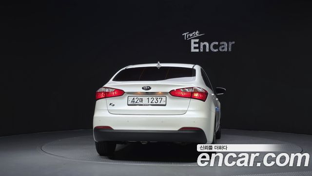 Kia K3 2015 — photo 4