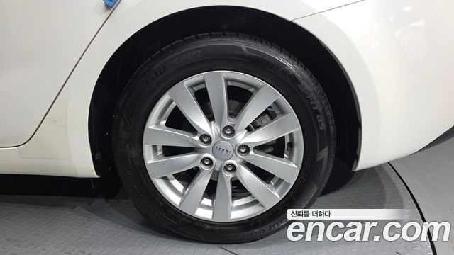 Kia K3 2015 — photo 7