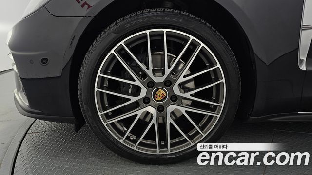 Porsche Panamera 2021 — photo 5