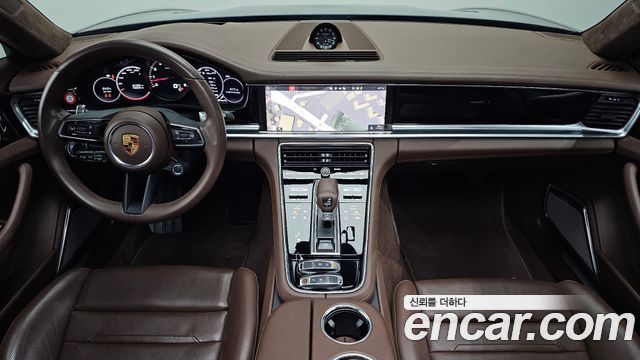 Porsche Panamera 2021 — photo 10