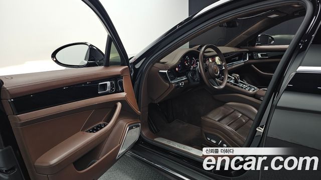 Porsche Panamera 2021 — photo 13