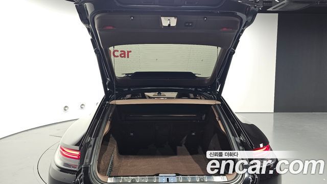 Porsche Panamera 2021 — photo 26