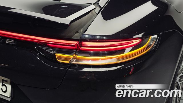 Porsche Panamera 2021 — photo 9