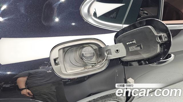 Porsche Panamera 2021 — photo 39