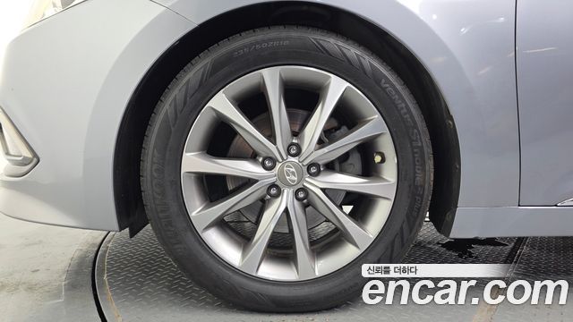 Hyundai Grandeur 2016 — photo 5