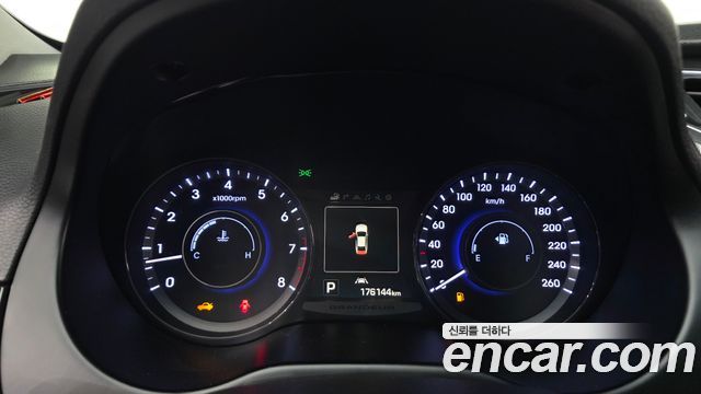 Hyundai Grandeur 2016 — photo 8